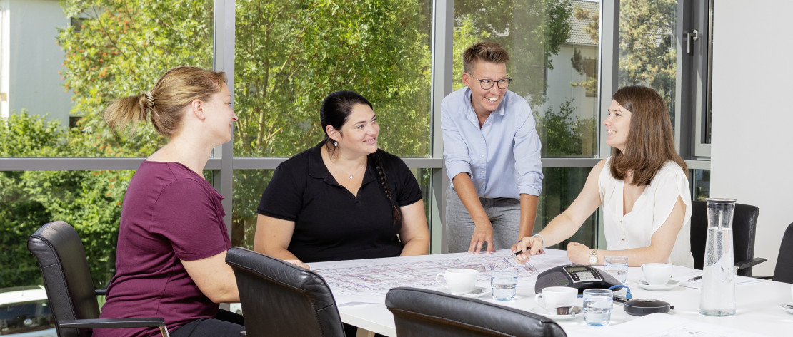 butterfly-1127666_1920