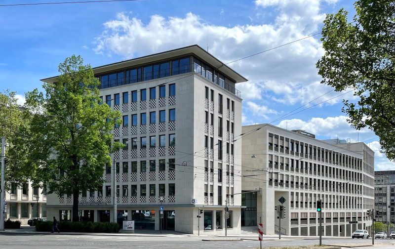 Neuordnung Hauptsitz Evangelische Bank eG